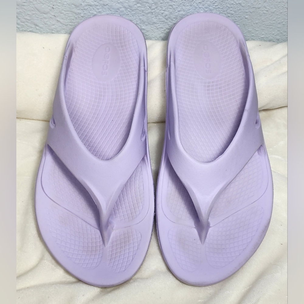 Oofos Women's Light Purple Sandals View 2